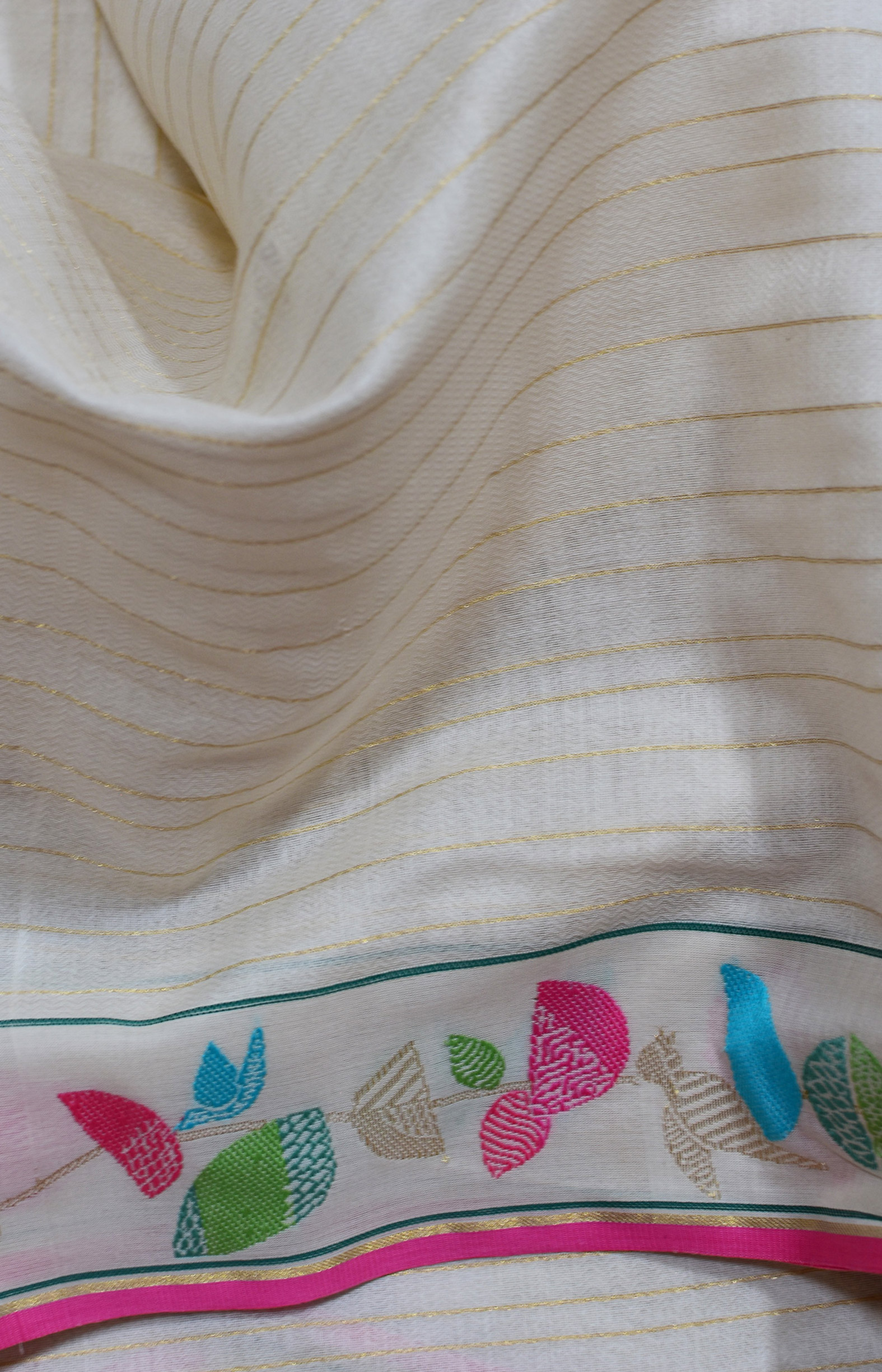 Off-White, Handwoven Organic Cotton, Textured Weave , Jacquard, Festive Wear, Jari Saree